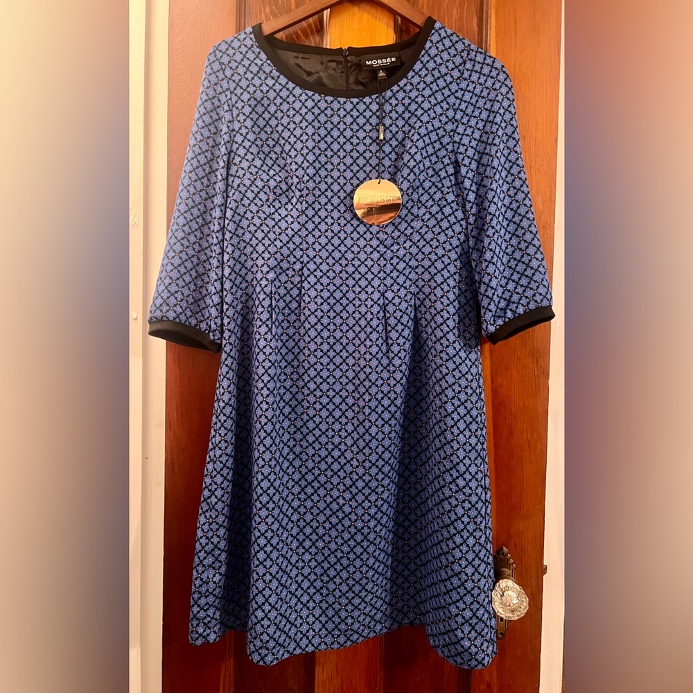 NWT Mossée Dress Size 6